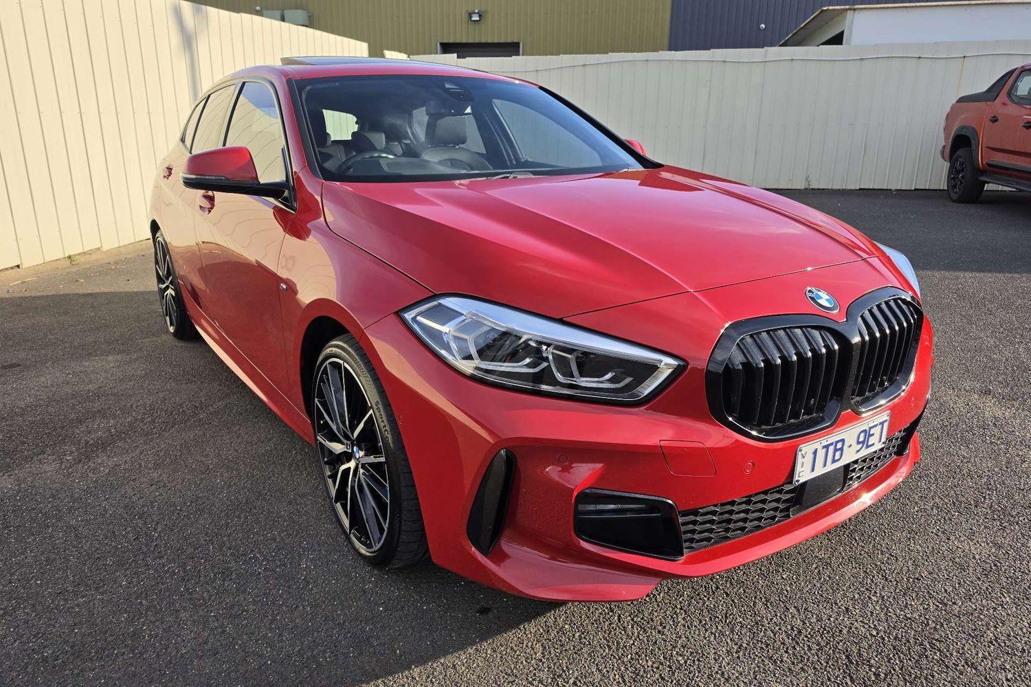 2022 BMW 1 Series 118i M Sport in Red