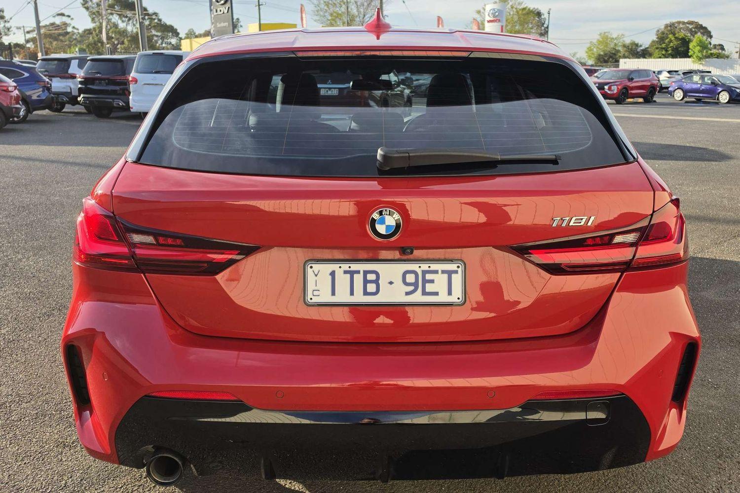 2022 BMW 1 Series 118i M Sport in Red