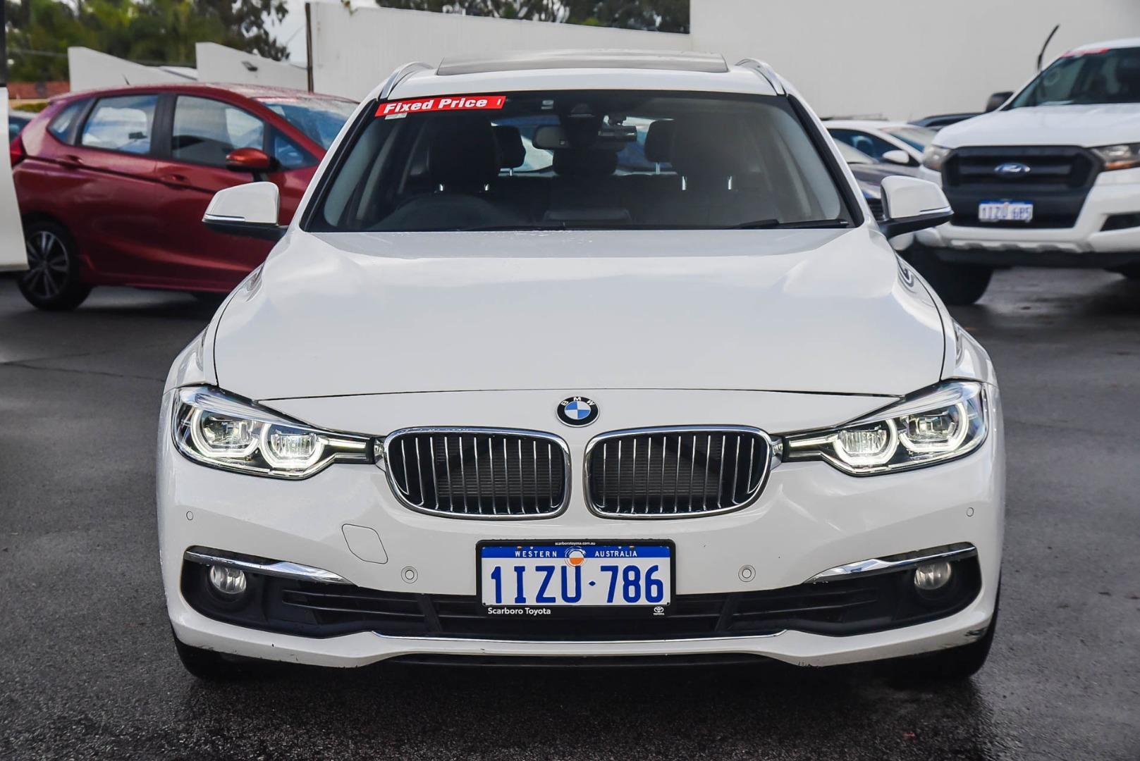 2015 BMW 3 Series 320i Sport Line in White