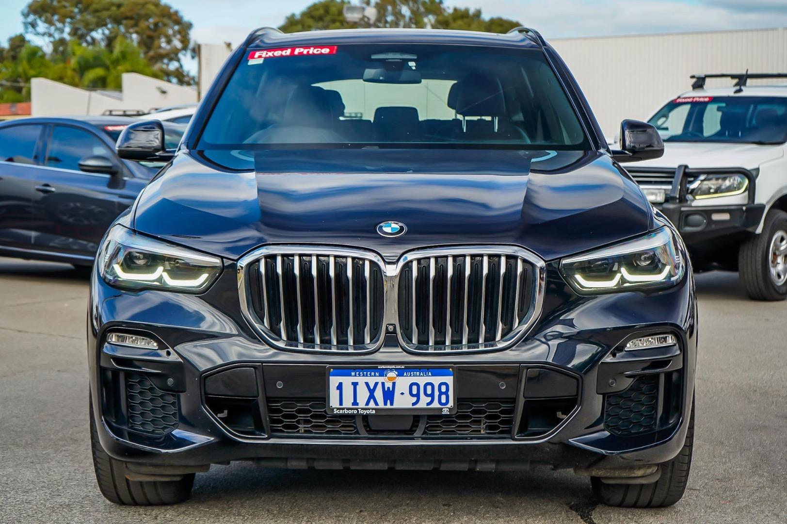 2020 BMW X5 xDrive25d in Black