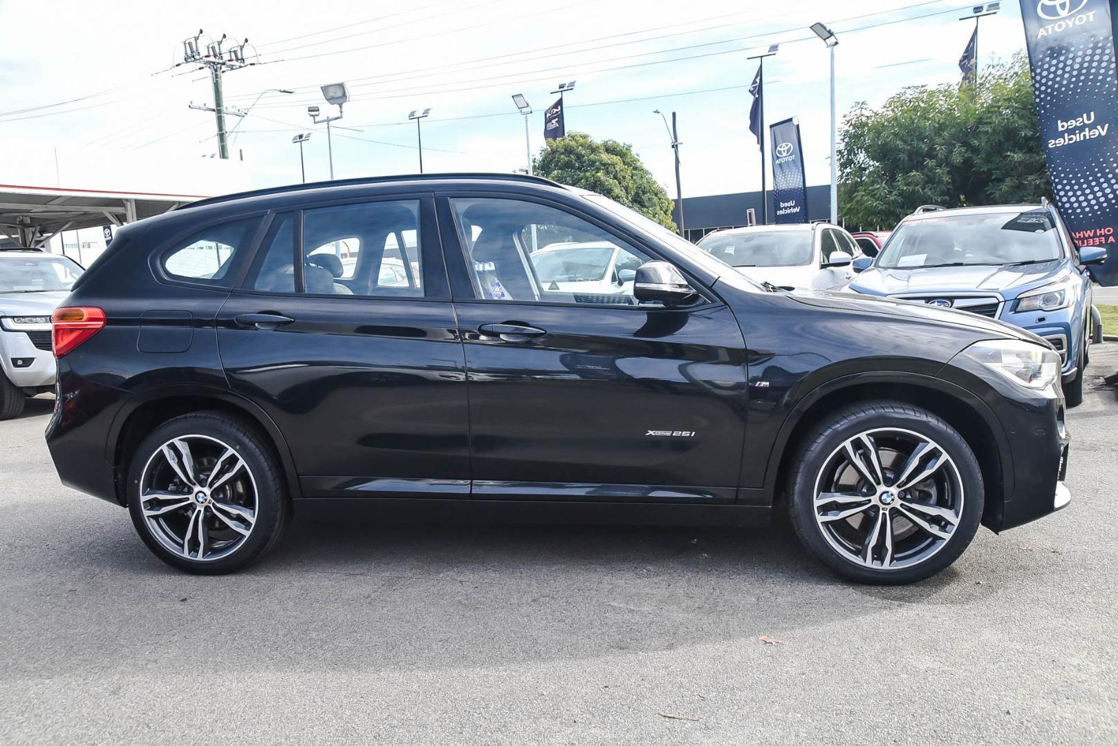 2016 BMW X1 xDrive25i in Black