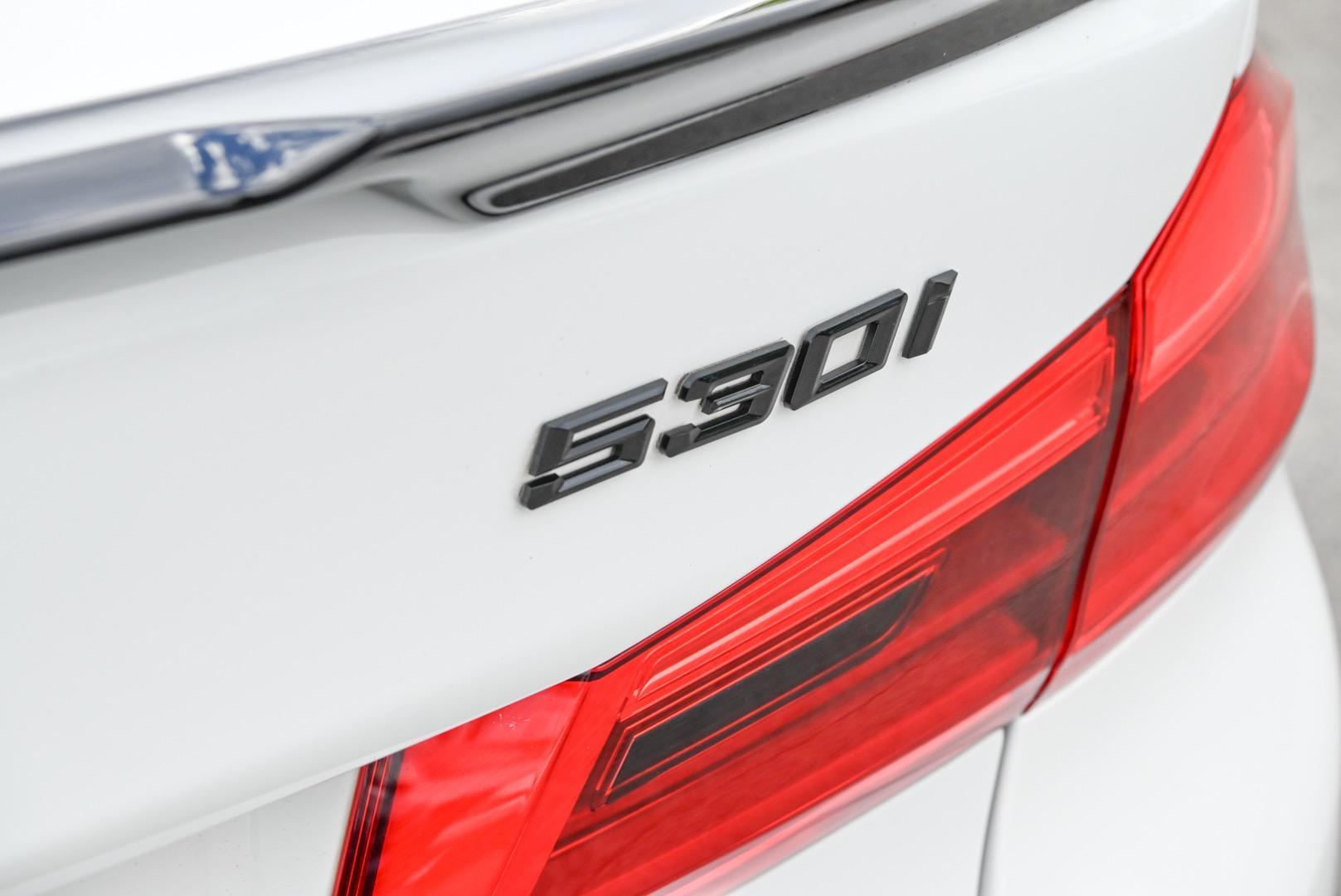 2018 BMW 5 Series 530i Luxury Line in White
