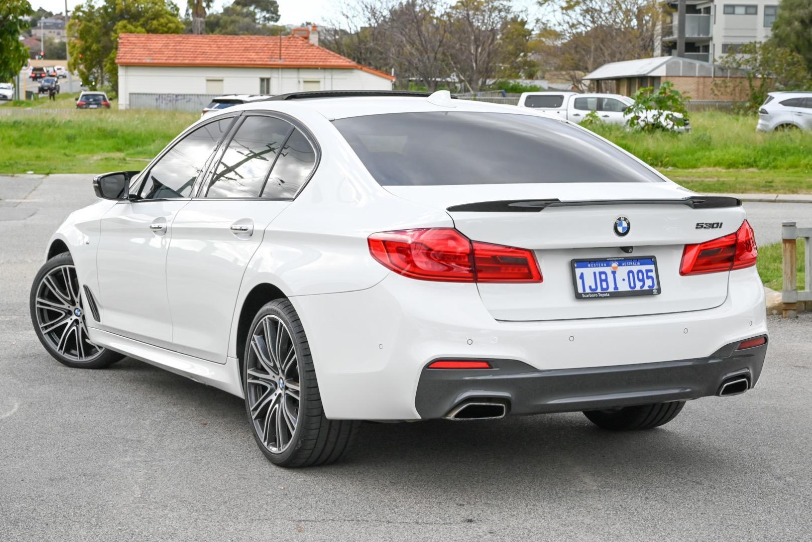 2018 BMW 5 Series 530i Luxury Line in White