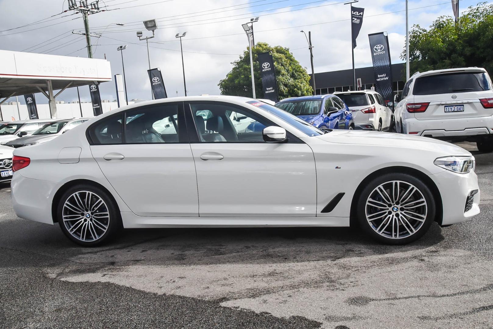 2020 BMW 5 Series 530d M Sport in White