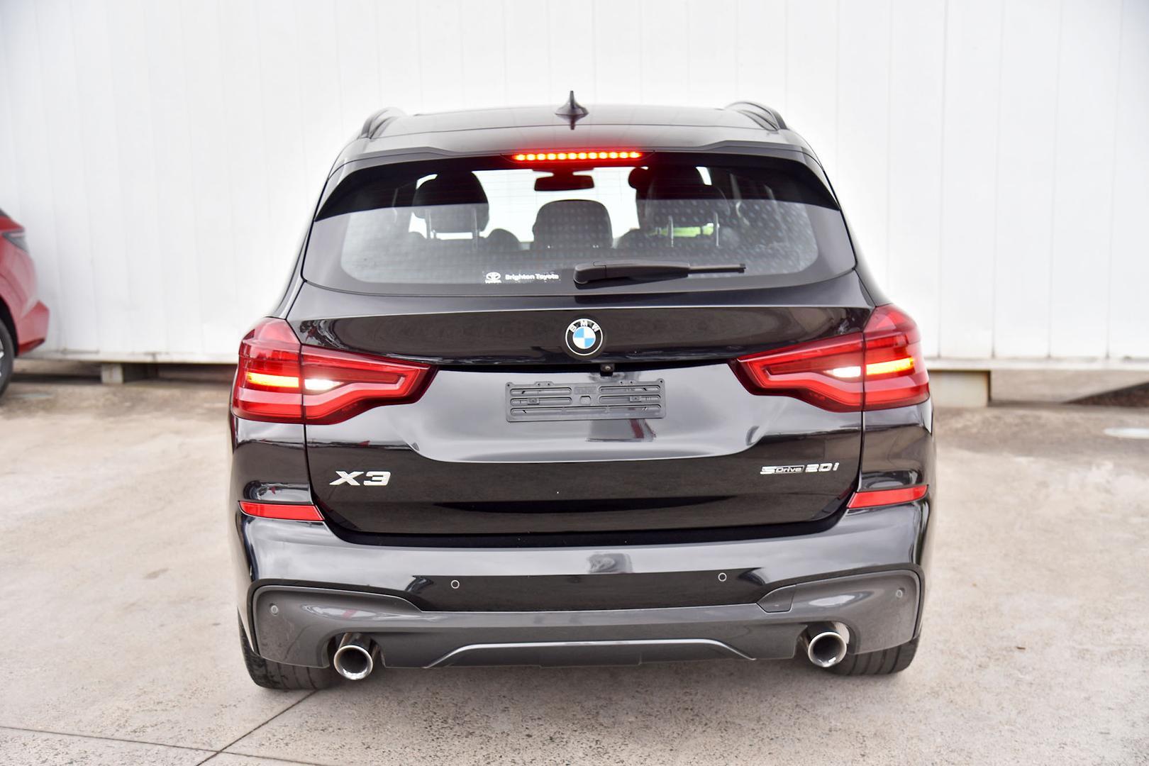 2020 BMW X3 sDrive20i in Black