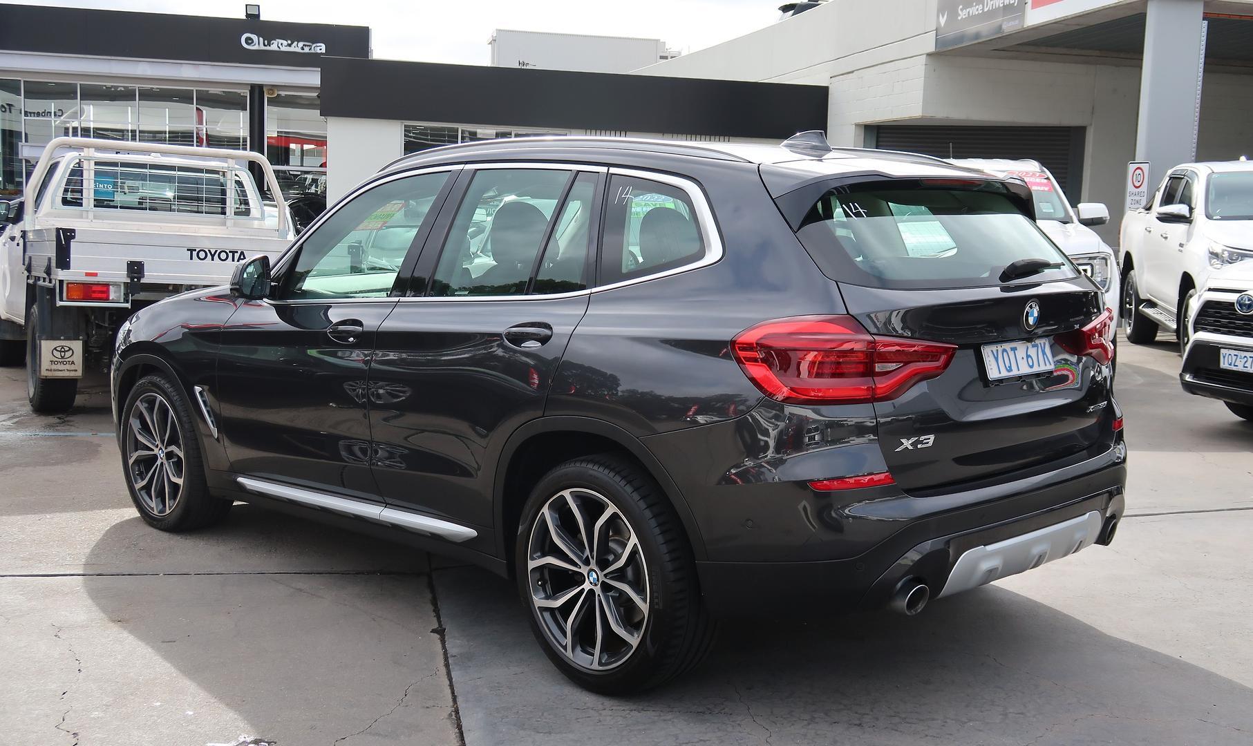 2019 BMW X3 xDrive30i in Grey