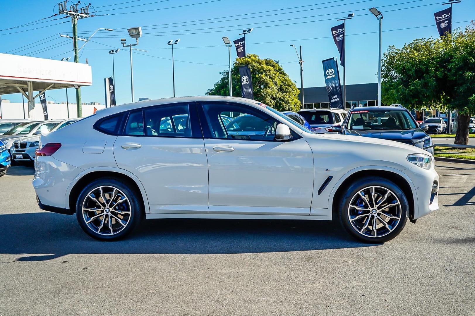 2019 BMW X4 xDrive30i M Sport in White