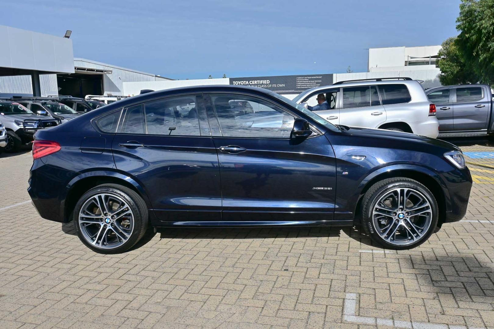 2015 BMW X4 xDrive35i in Black