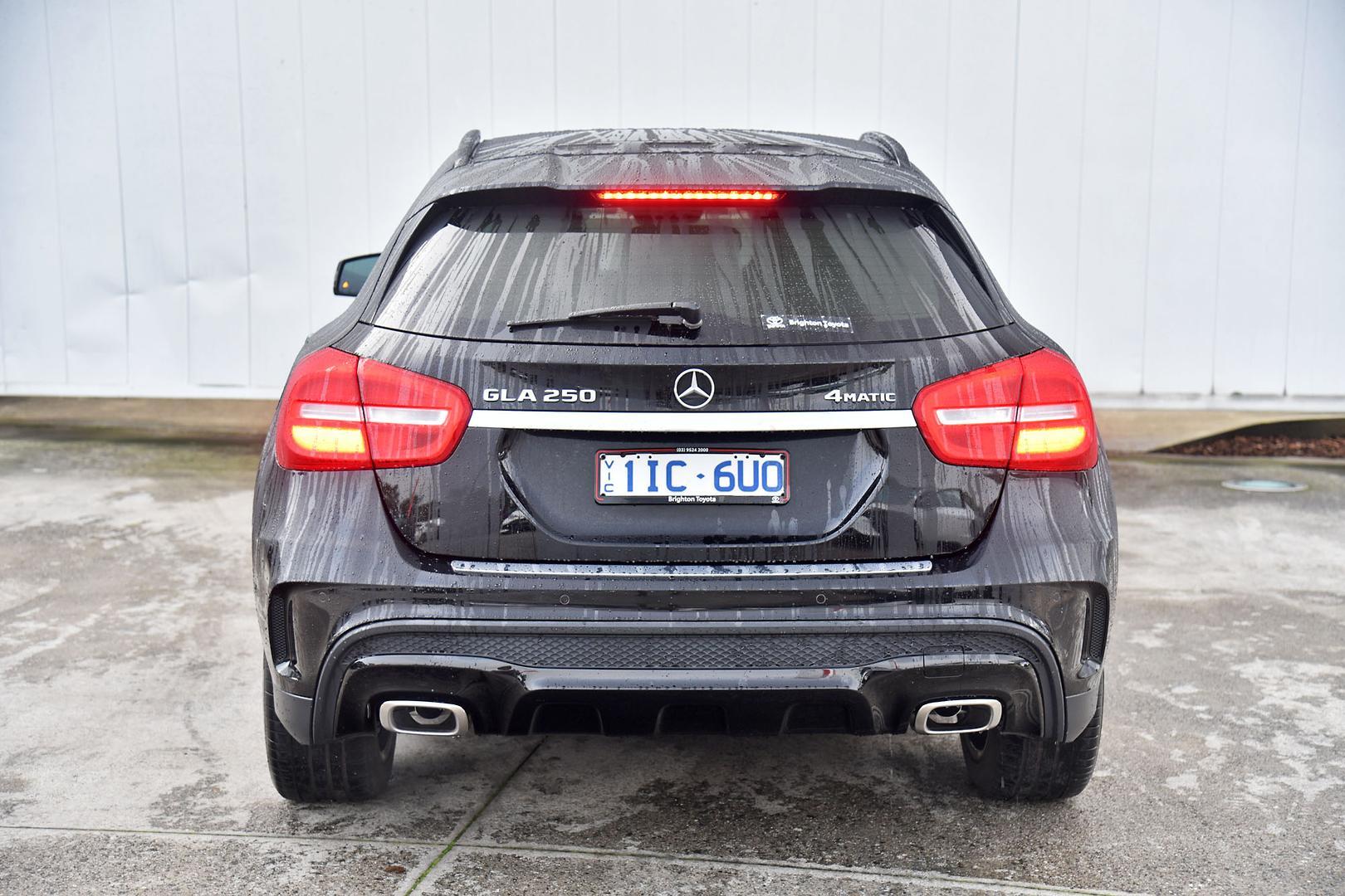 2016 Mercedes-Benz GLA-Class GLA250 in Black