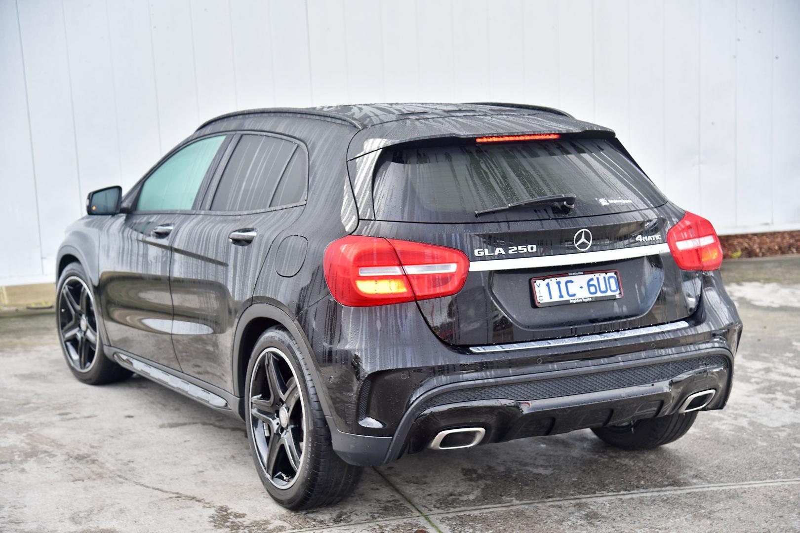 2016 Mercedes-Benz GLA-Class GLA250 in Black