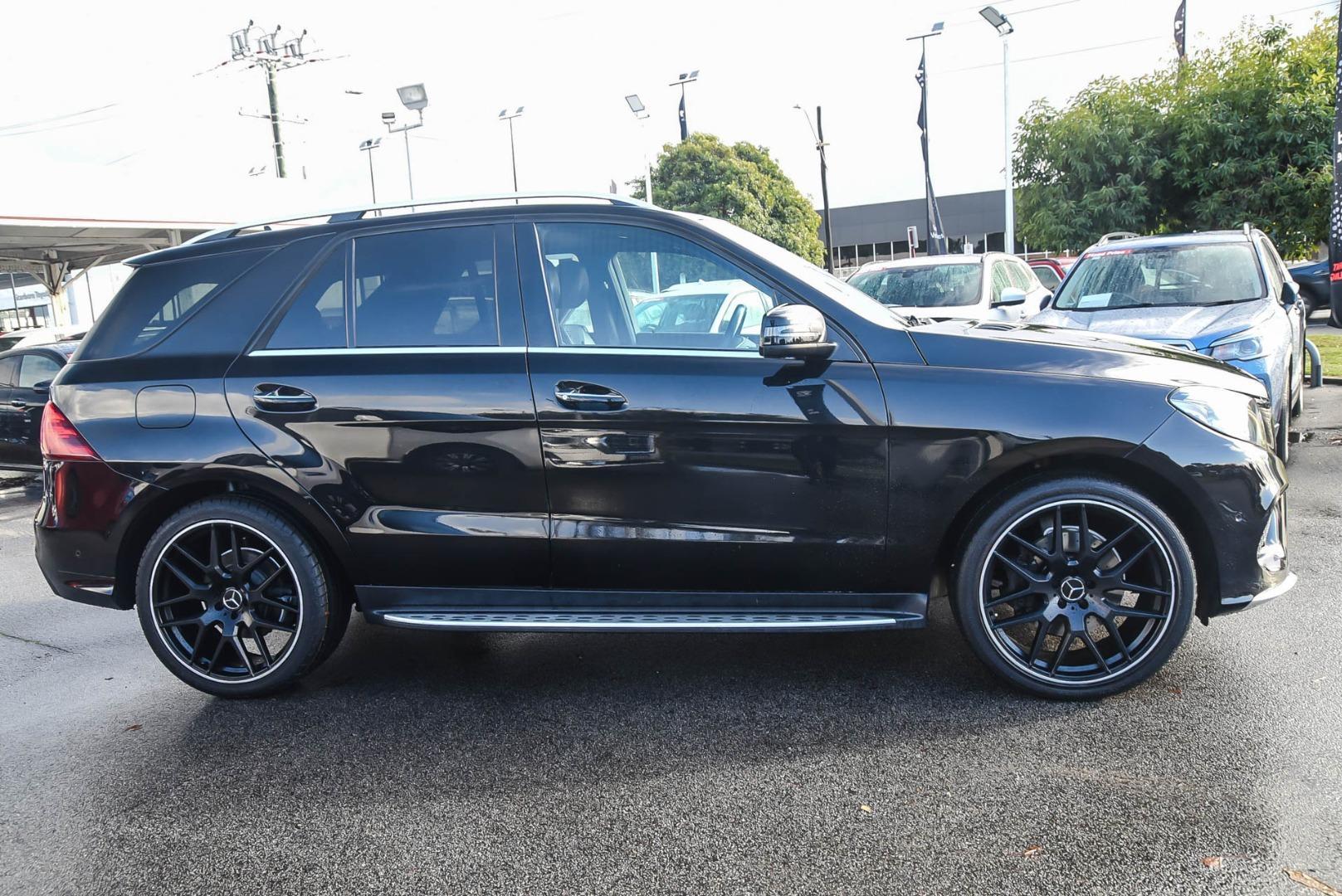 2018 Mercedes-Benz GLE-Class GLE350 d in Black