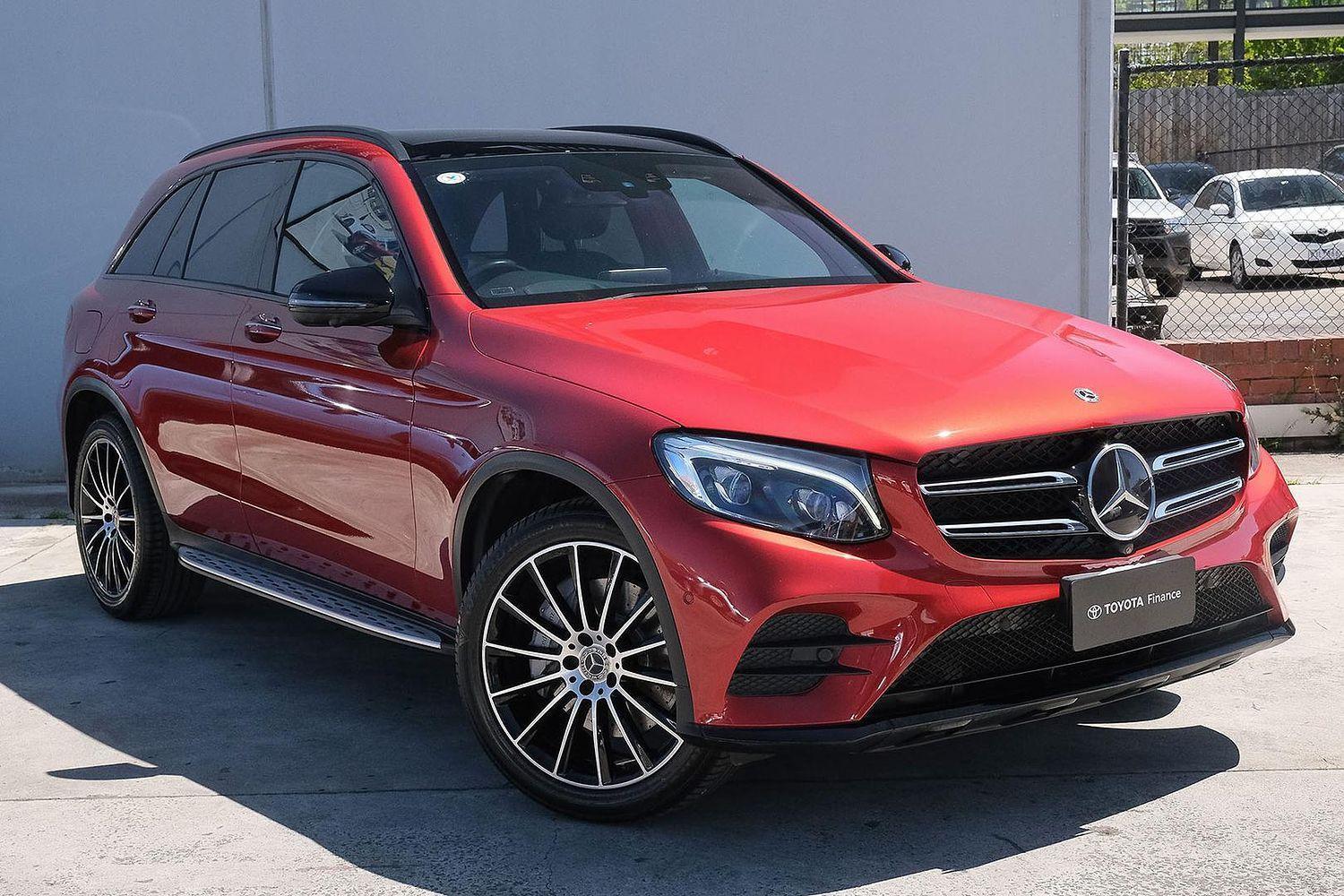 2019 Mercedes-Benz GLC-Class GLC300 in Red