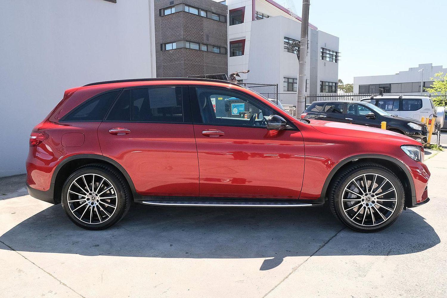 2019 Mercedes-Benz GLC-Class GLC300 in Red