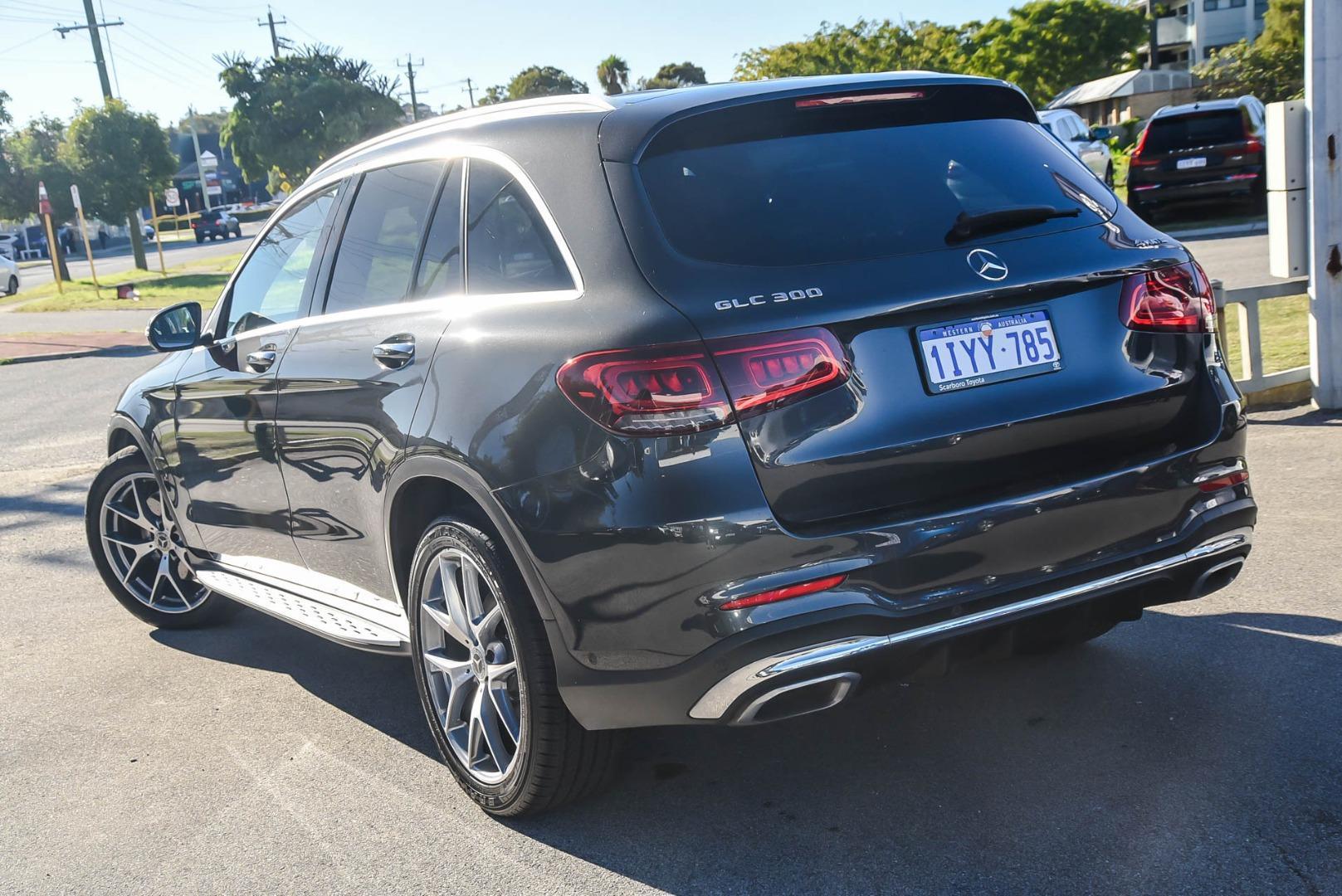 2019 Mercedes-Benz GLC-Class GLC300 in Grey