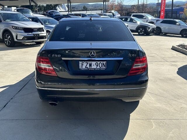 2012 Mercedes-Benz C-Class C250 CDI BlueEFFICIENCY Elegance in Black