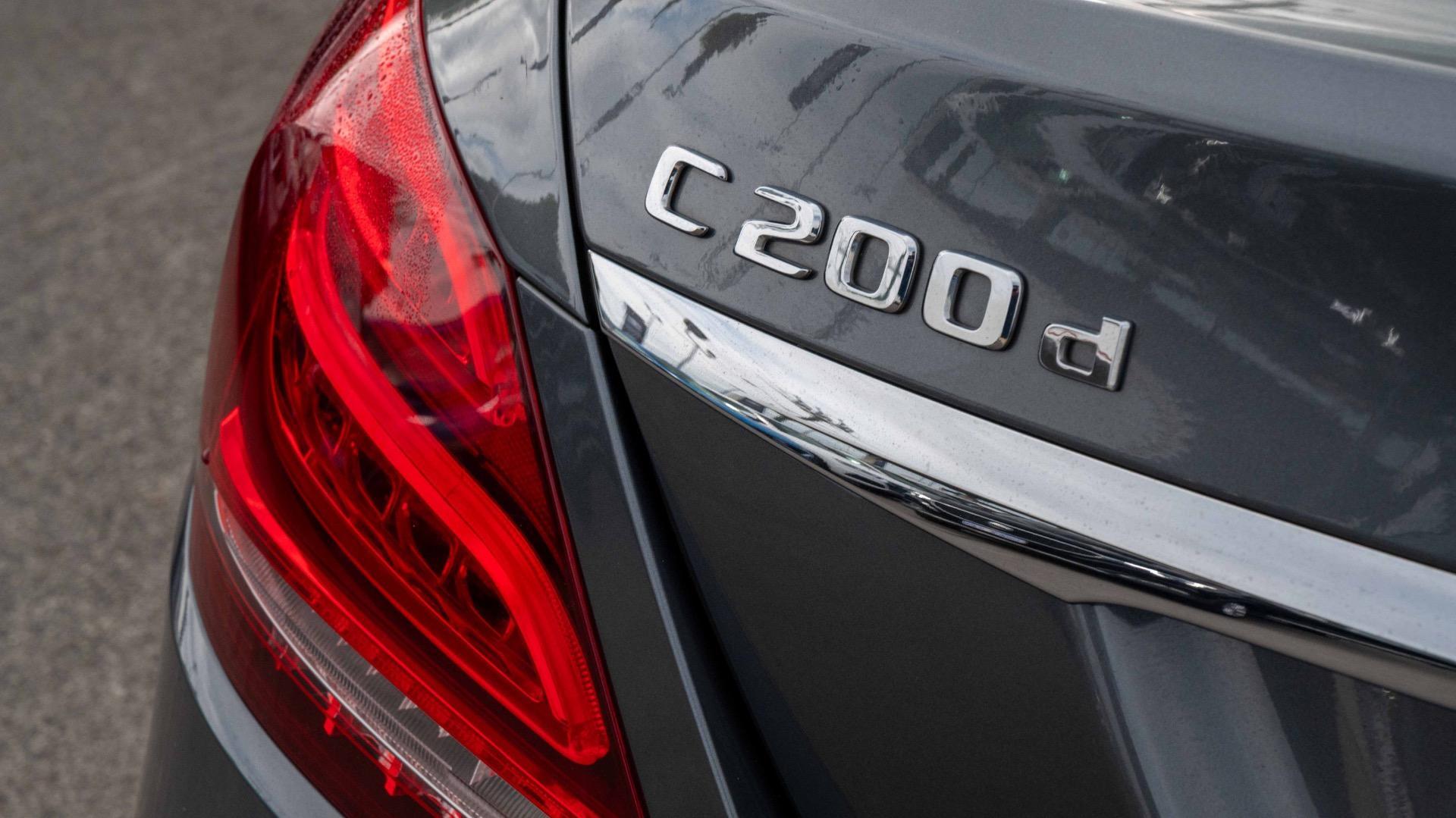 2016 Mercedes-Benz C-Class C200 d in Grey