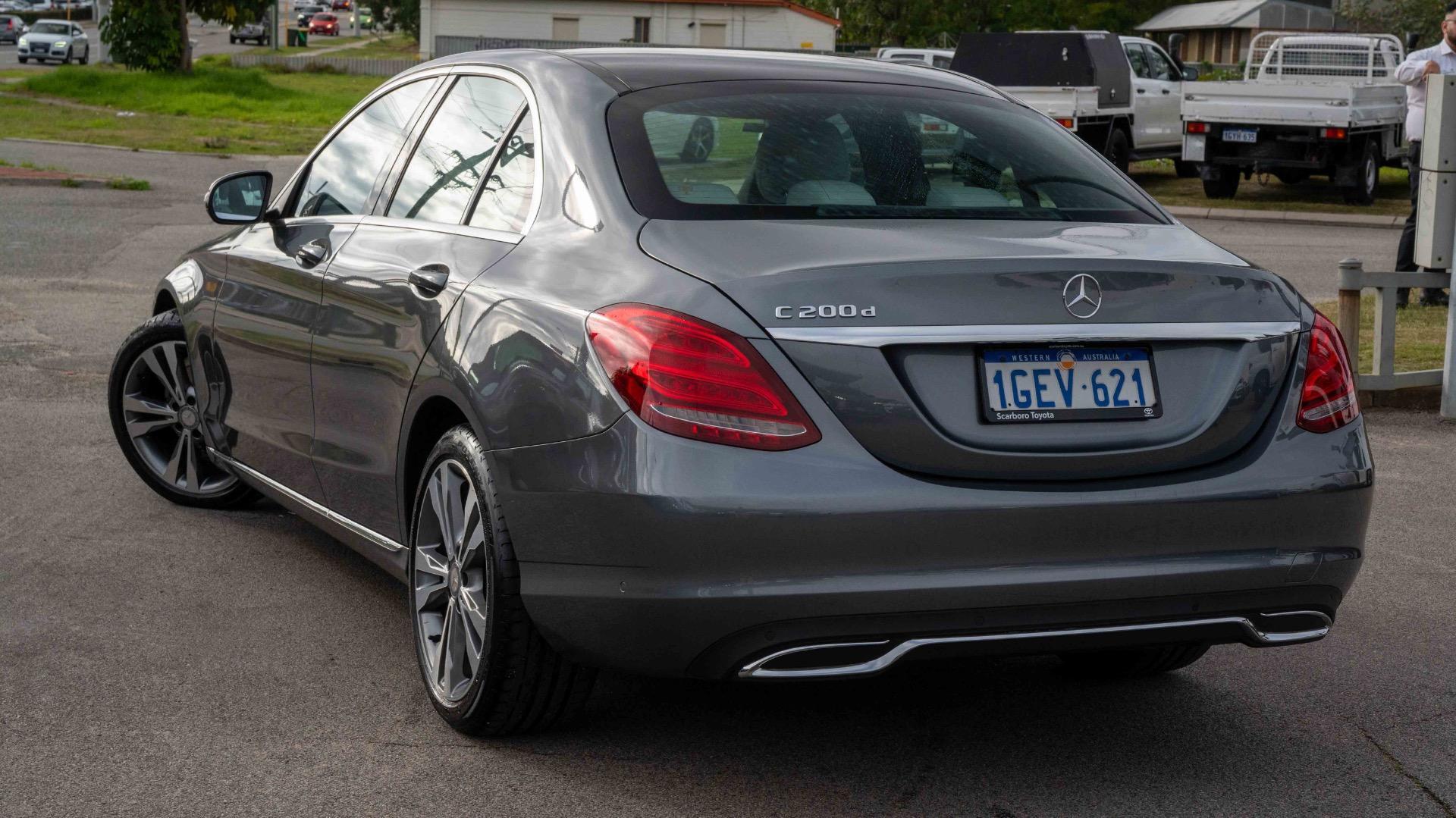 2016 Mercedes-Benz C-Class C200 d in Grey