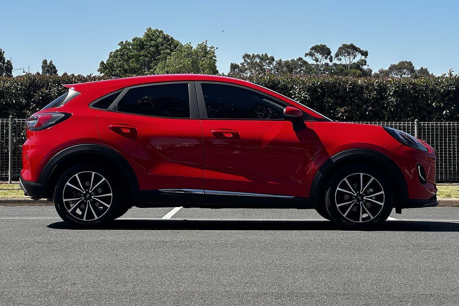 2020 Ford Puma Base in Fantastic Red