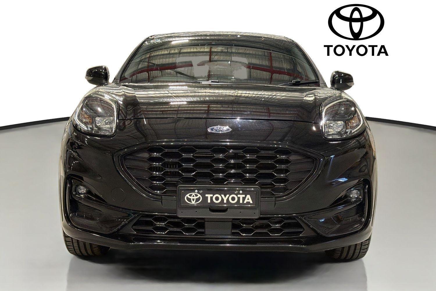 2021 Ford Puma ST-Line in Black