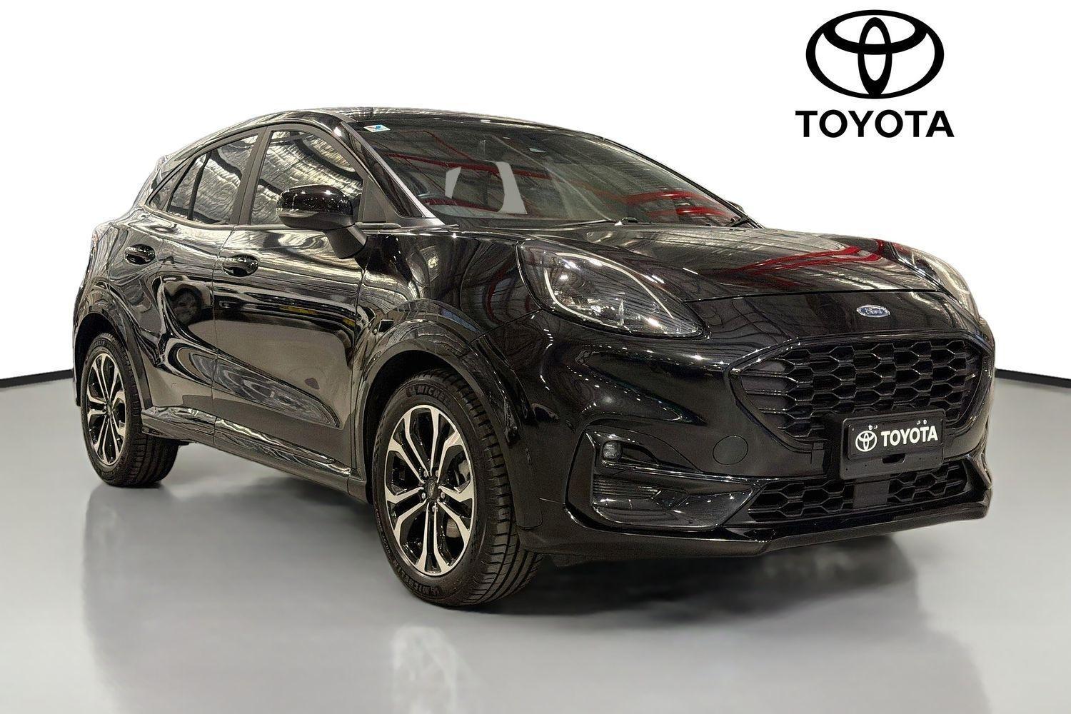 2021 Ford Puma ST-Line in Black