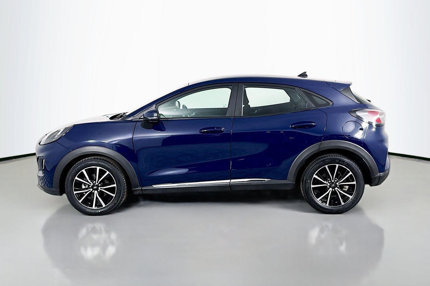 2022 Ford Puma Base in Blue