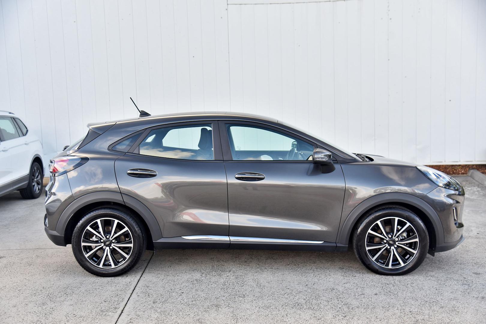 2023 Ford Puma Base in Grey