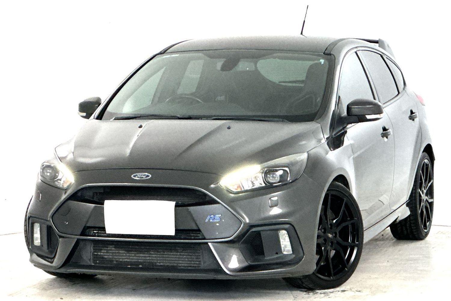 2016 Ford Focus RS in Grey