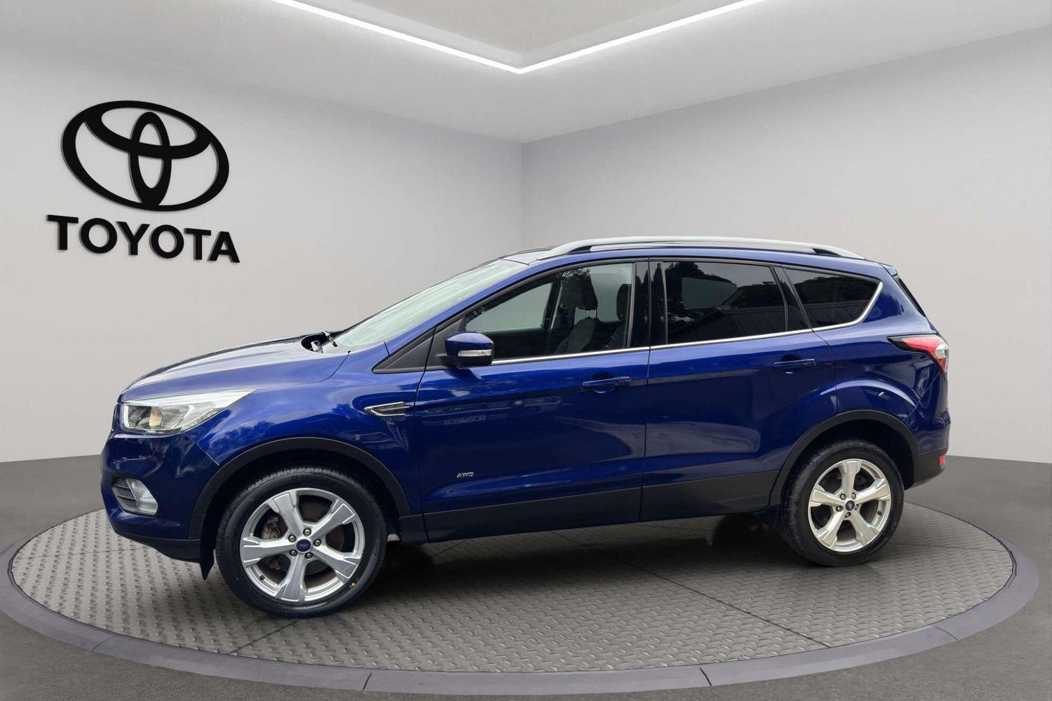 2017 Ford Escape Trend in Blue