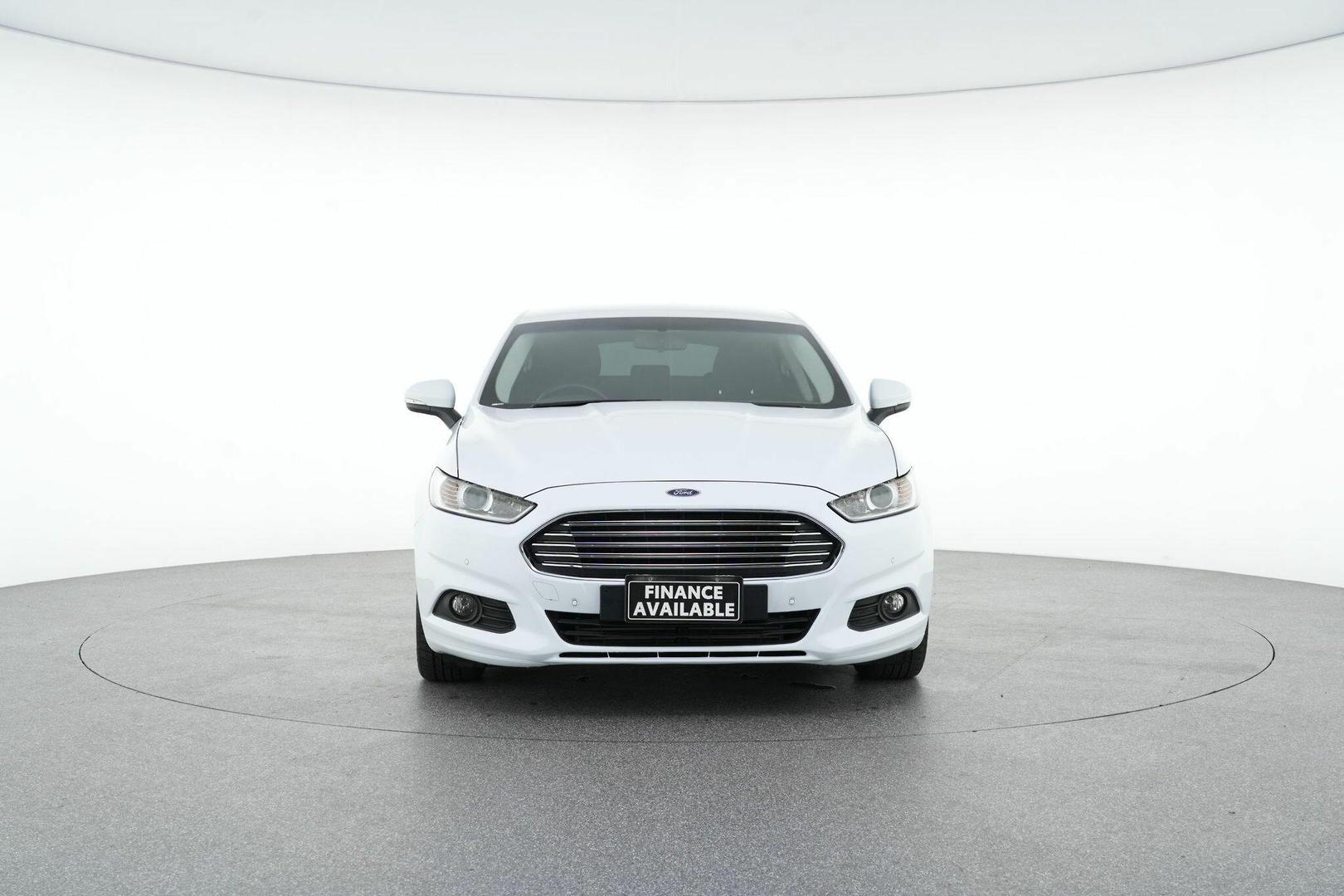 2016 Ford Mondeo Ambiente in White