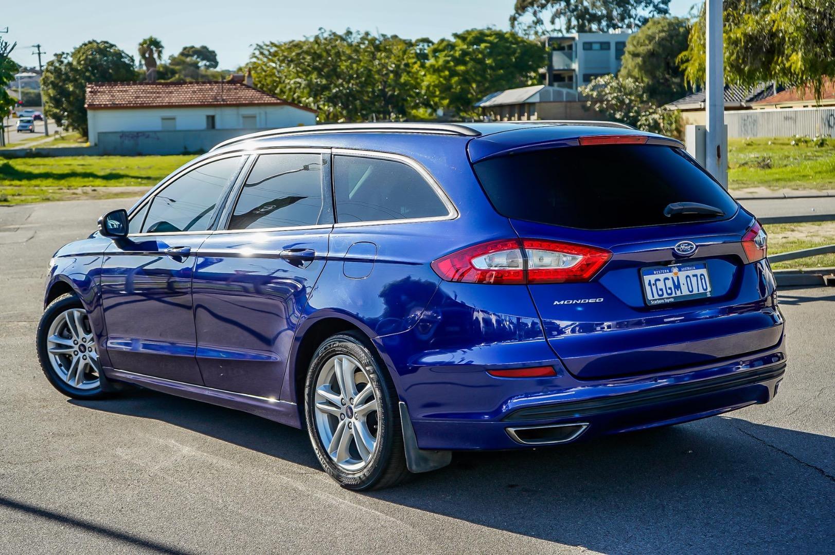 2017 Ford Mondeo Ambiente in Blue