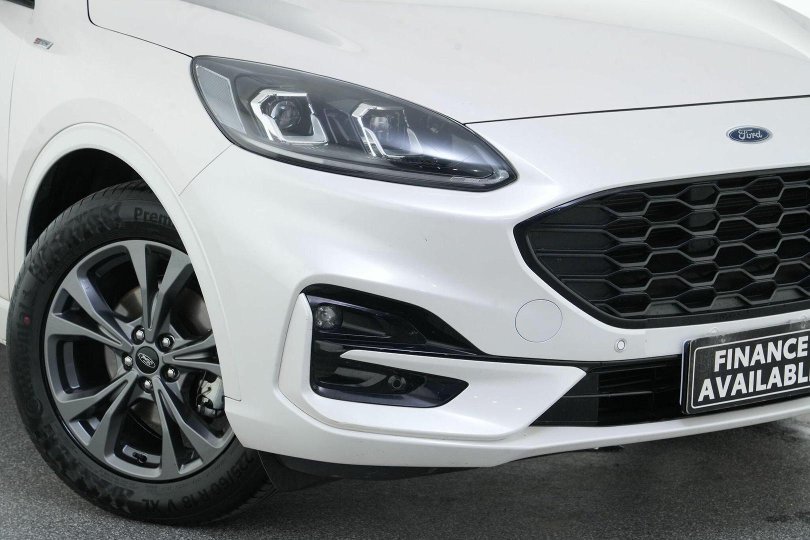 2020 Ford Escape ST-Line in White
