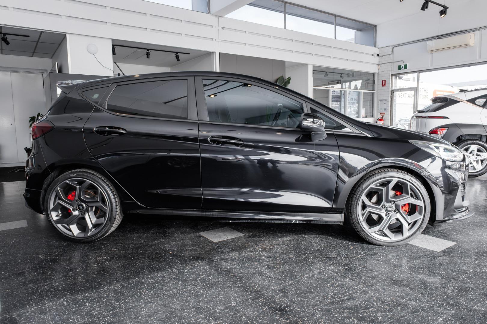 2022 Ford Fiesta ST in Black
