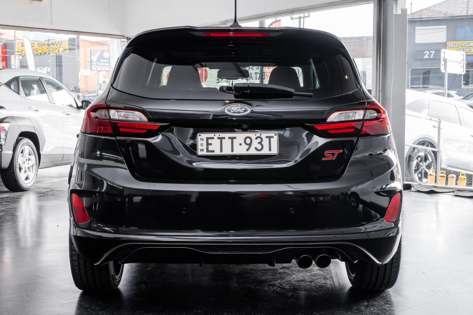 2022 Ford Fiesta ST in Black
