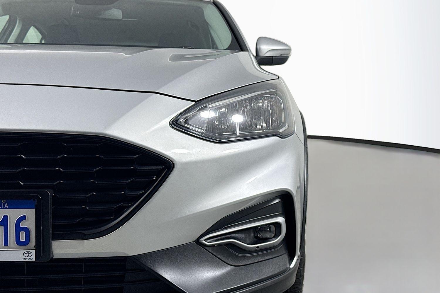2019 Ford Focus Active in Silver
