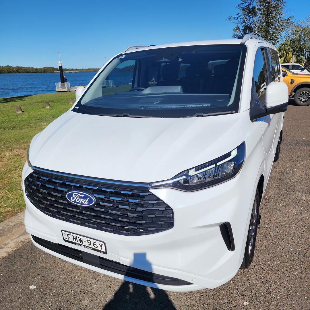 2025 Ford Tourneo Titanium X in White