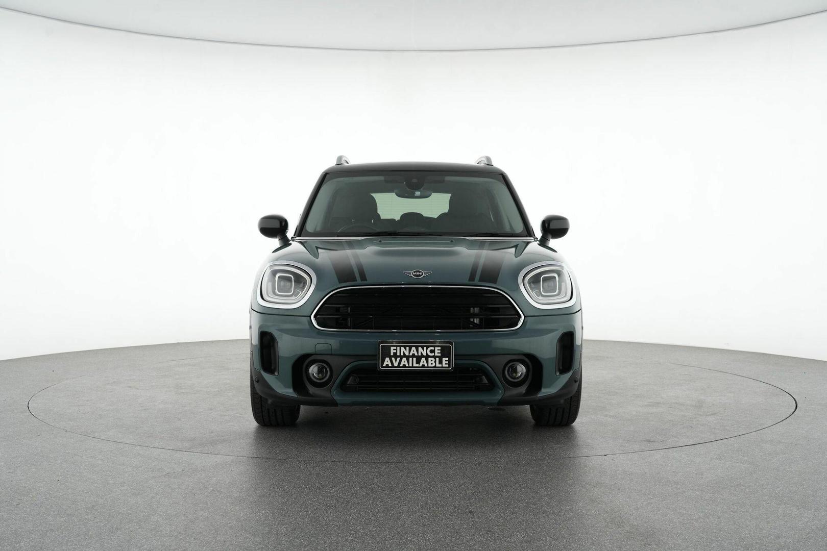 2021 MINI Countryman Cooper Classic in Green