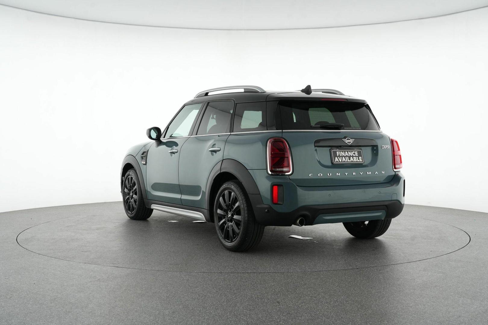 2021 MINI Countryman Cooper Classic in Green