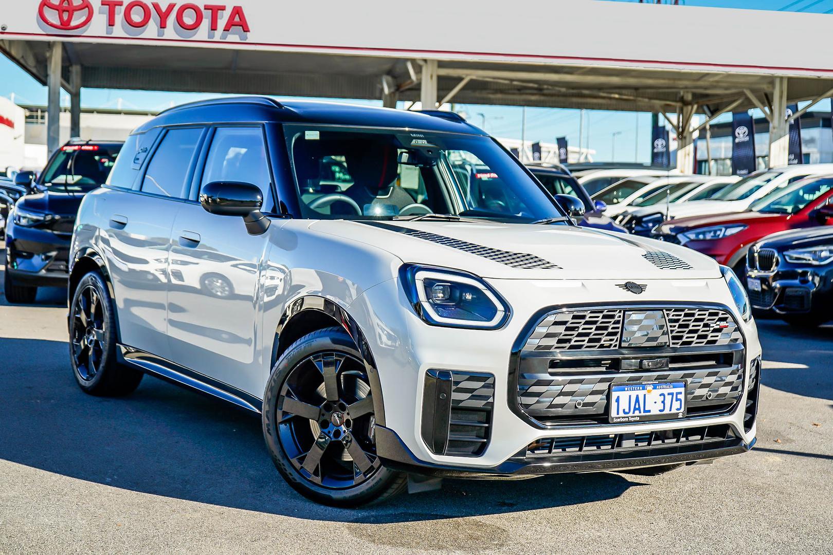 2024 MINI Countryman S Classic in White