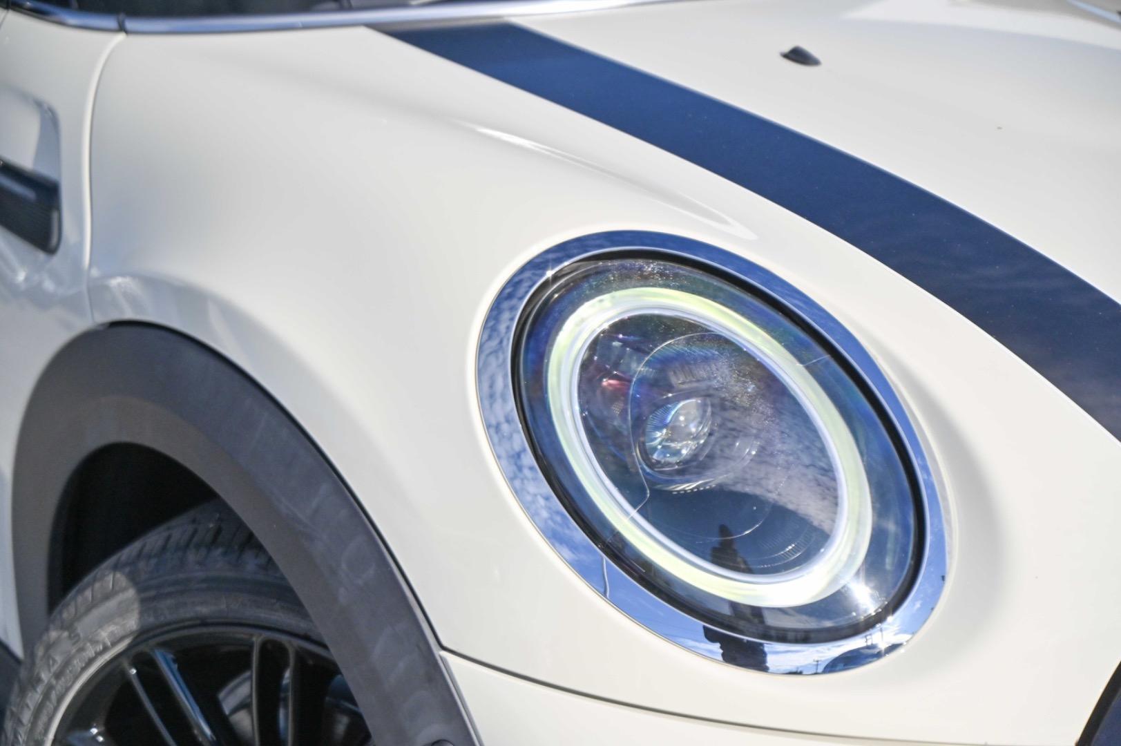 2021 MINI Hatch Cooper Classic in White