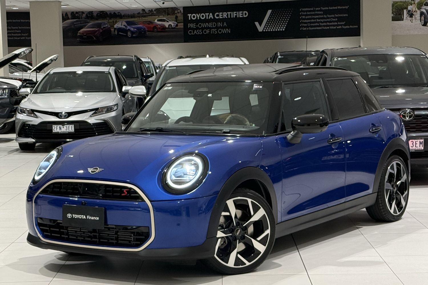 2024 MINI Cooper S Classic in Other