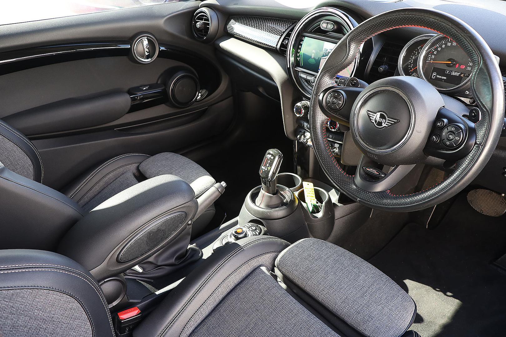 2020 MINI Hatch Cooper S in Blue