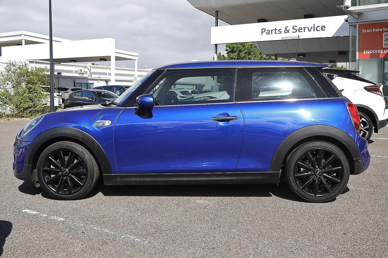 2020 MINI Hatch Cooper S in Blue