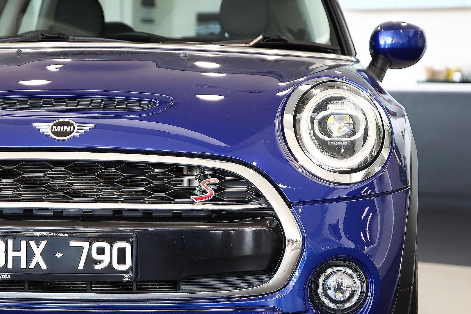 2020 MINI Hatch Cooper S in Blue