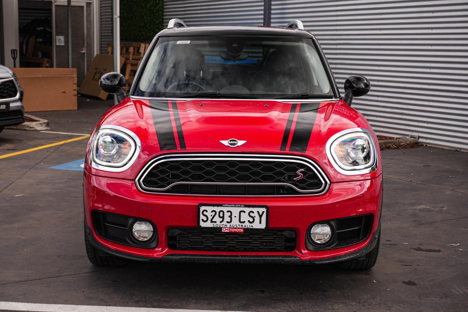 2017 MINI Countryman Cooper S in Red