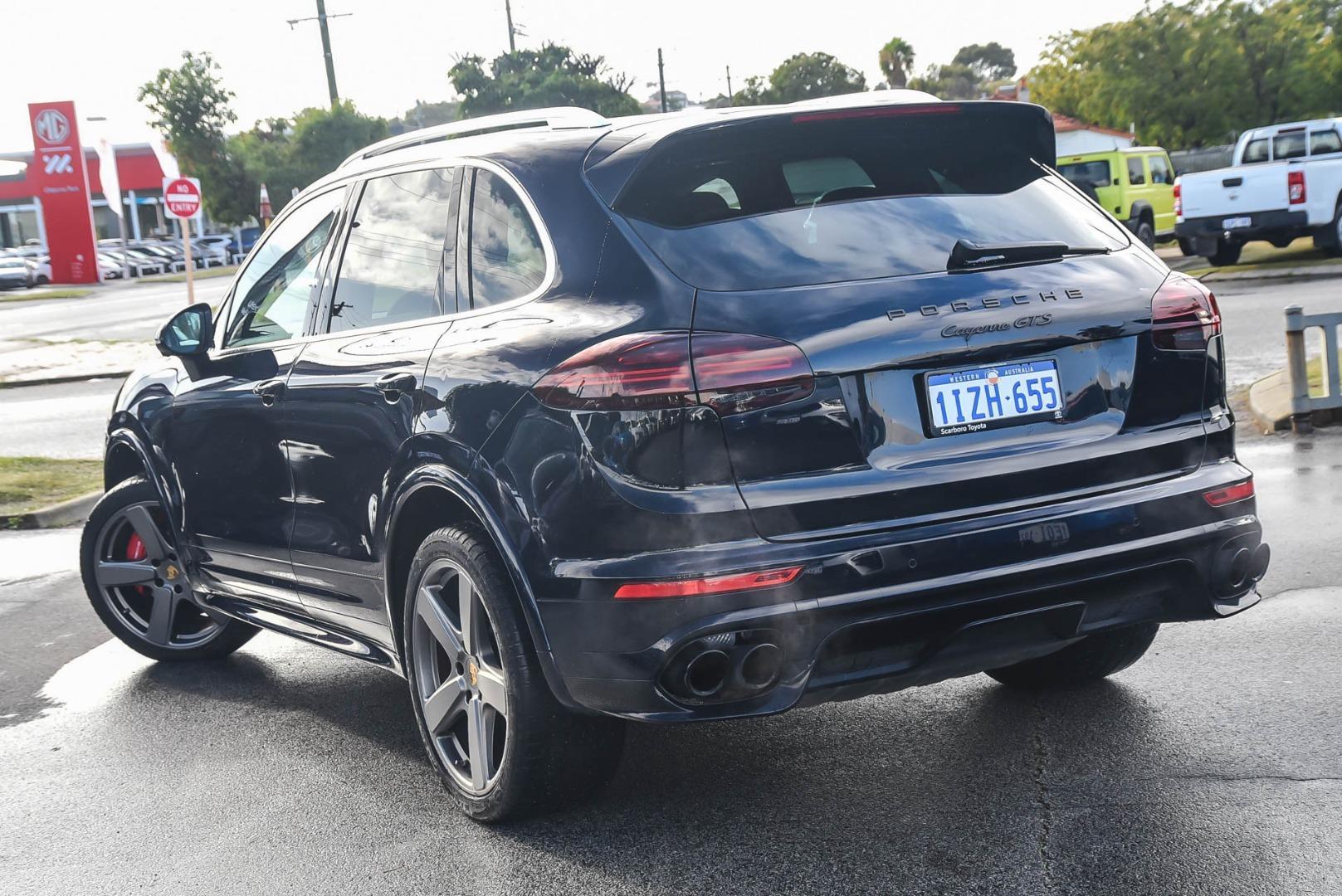 2016 Porsche Cayenne GTS in Blue