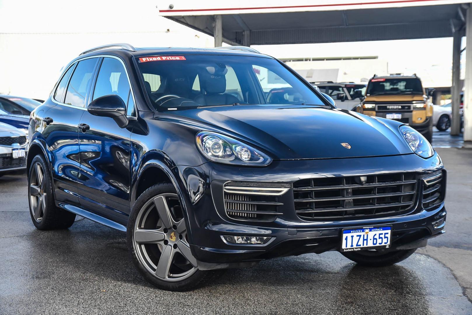 2016 Porsche Cayenne GTS in Blue