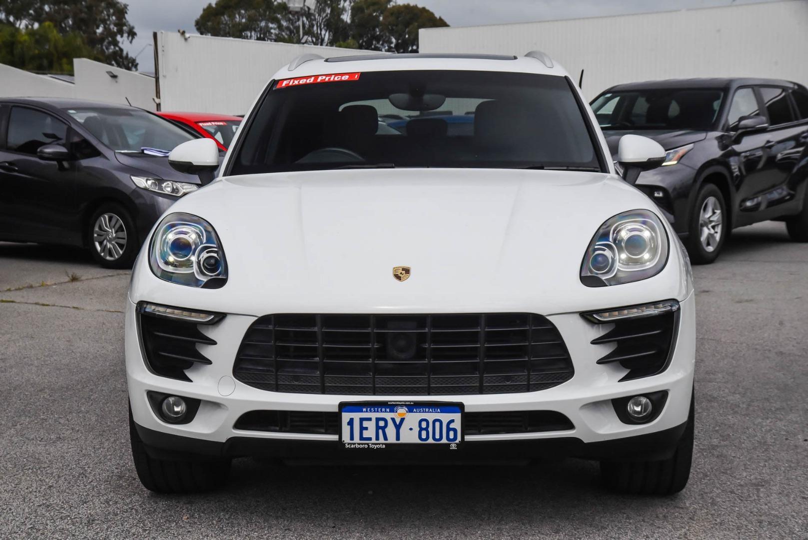 2015 Porsche Macan S Diesel in White