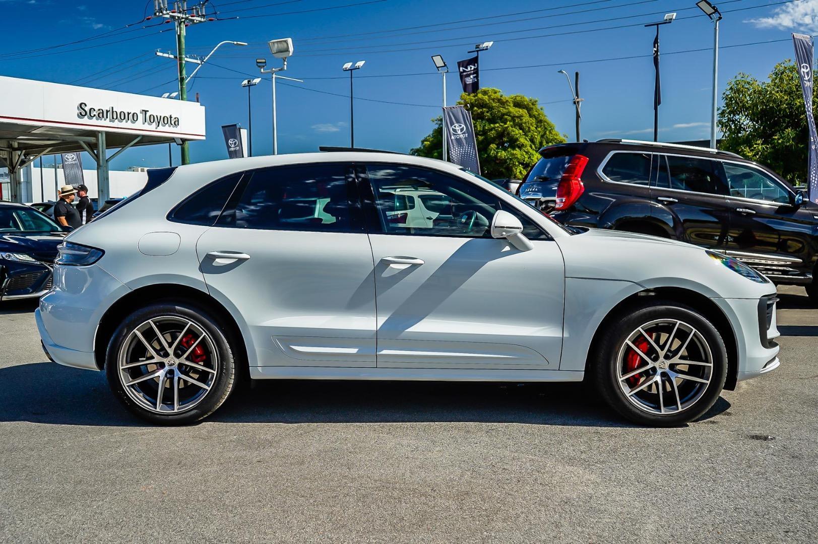 2022 Porsche Macan S in White