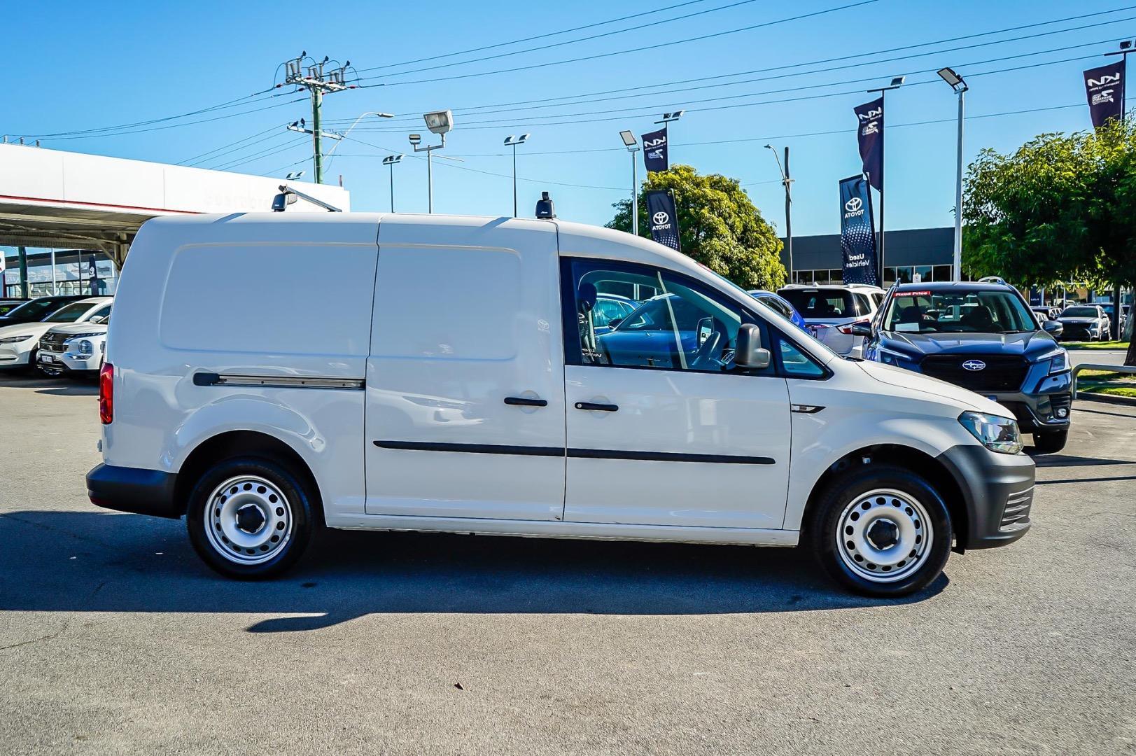 2020 Volkswagen Caddy TSI220 in White