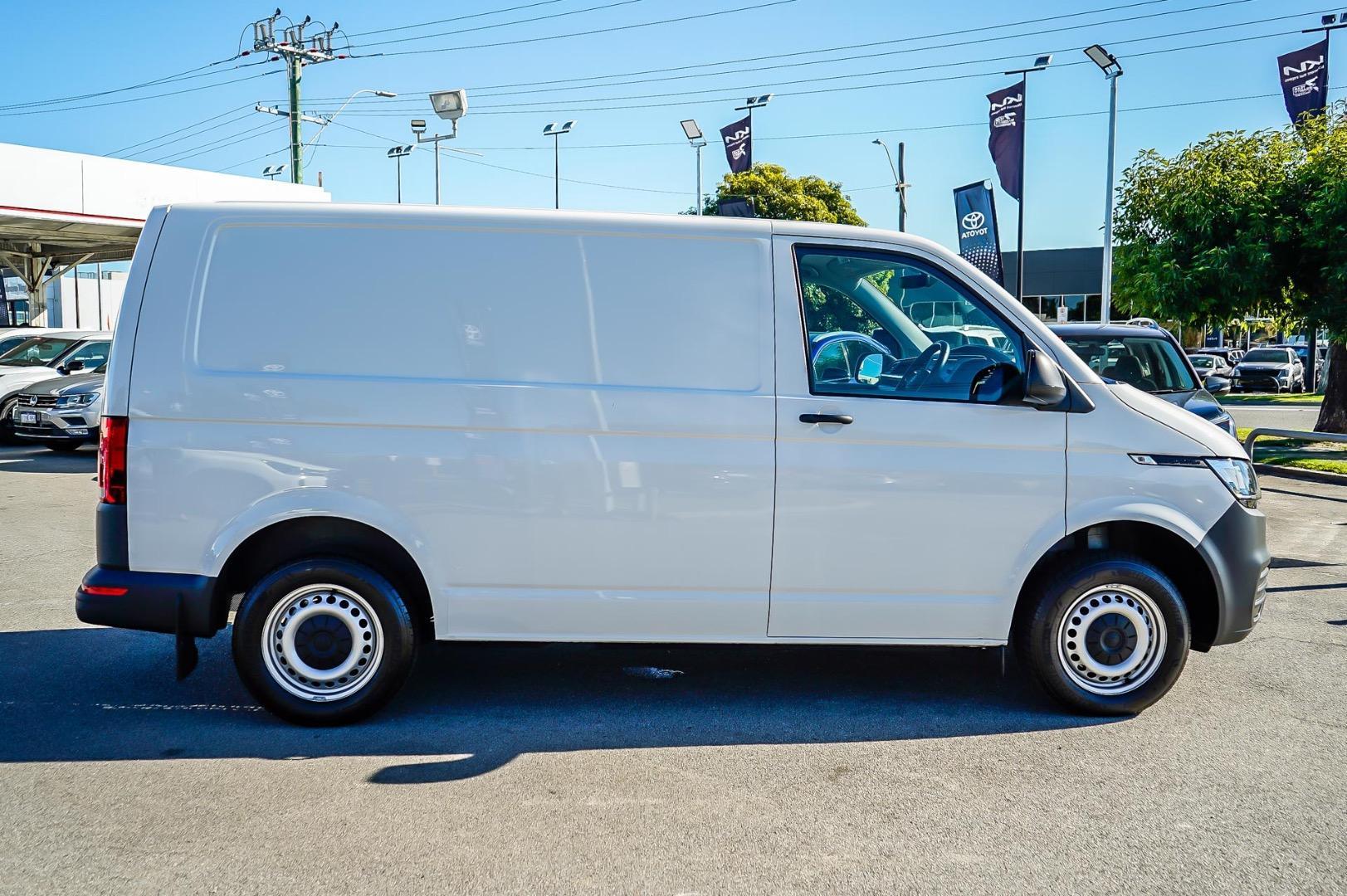 2023 Volkswagen Transporter TDI340 in White